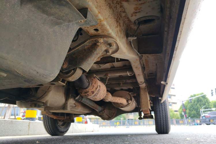 Used Wuling Zhiguang 2010 1.0L Liye Edition Chassis Front Left