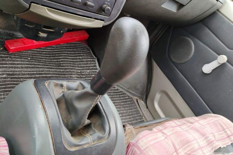 Used Wuling Zhiguang 2010 1.0L Liye Edition Gear Lever