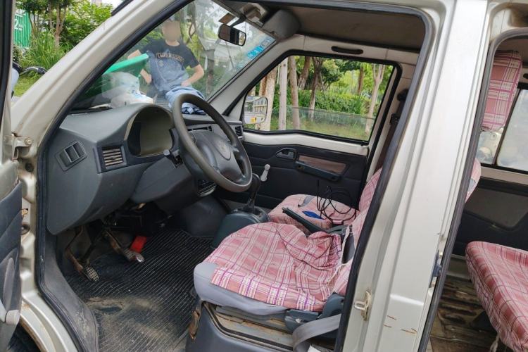 Used Wuling Zhiguang 2010 1.0L Liye Edition Left Front Seat