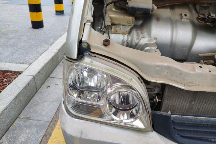 Used Wuling Zhiguang 2010 1.0L Liye Edition Right Front Headlight