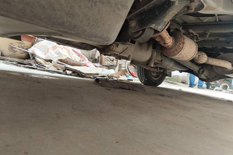 Used Wuling Zhiguang 2010 1.0L Liye Edition Chassis Front Left