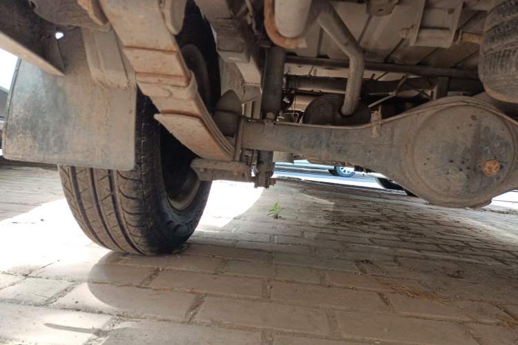 Used Wuling Zhiguang 2010 1.0L Liye Edition Chassis Front Right