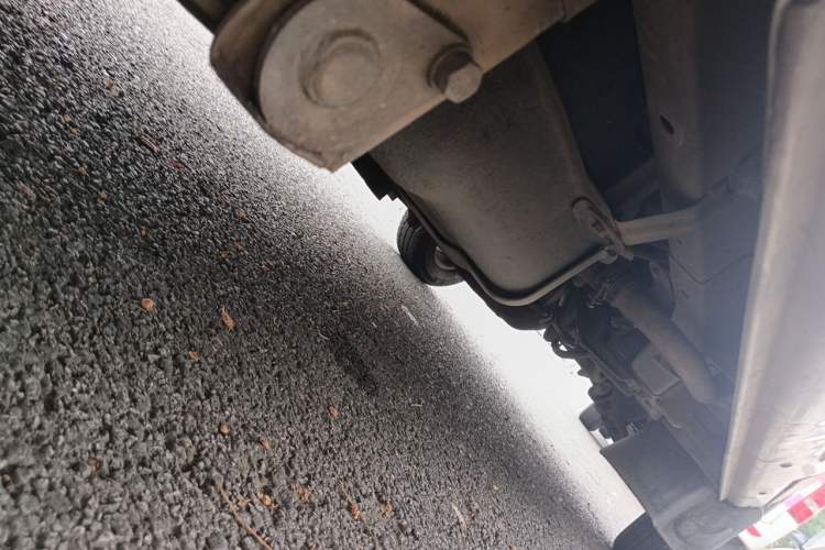 Used Wuling Zhiguang 2010 1.0L New Version Practical Edition with Short Body Chassis Rear Right