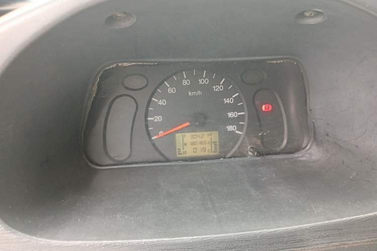 Used Wuling Zhiguang 2010 1.0L New Version Practical Edition with Short Body Instrument Cluster