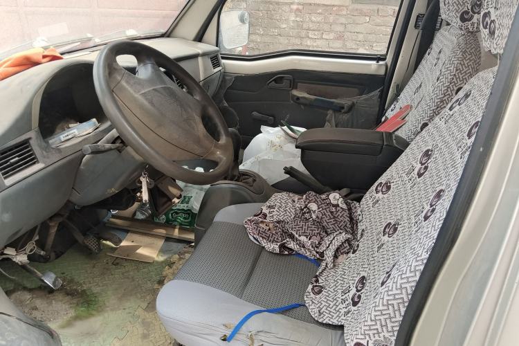 Used Wuling Zhiguang 2010 1.0L Liye Edition Left Front Seat