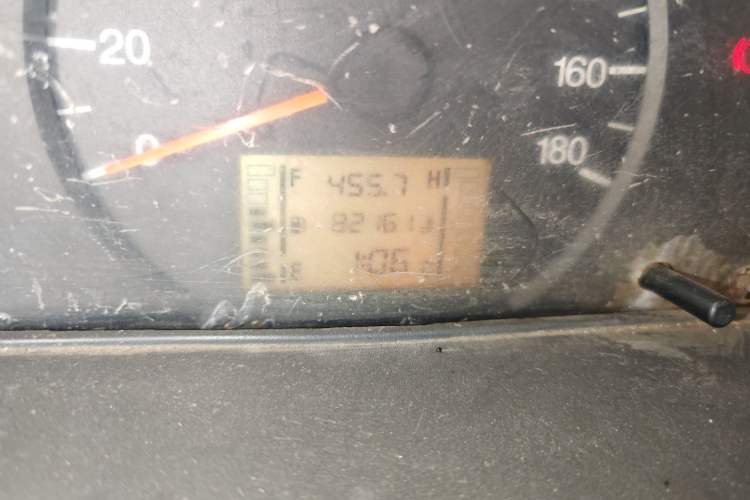Used Wuling Zhiguang 2010 1.0L Liye Edition Odometer Close Up