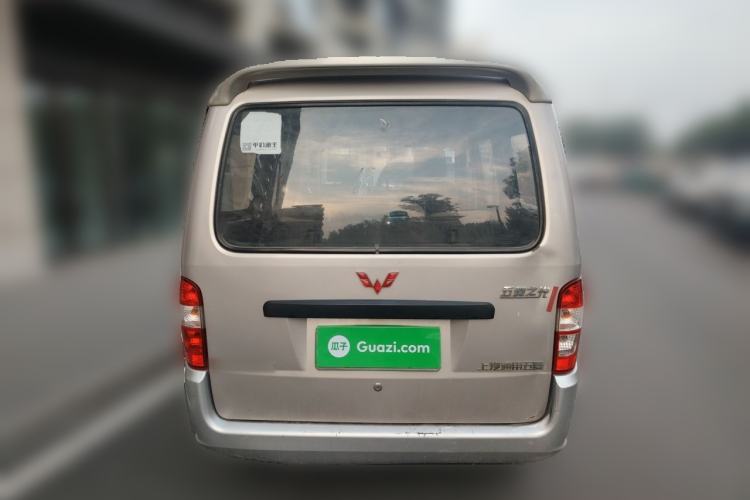 Used Wuling Zhiguang 2010 1.0L New Version Practical Short-Body L2Y Rear