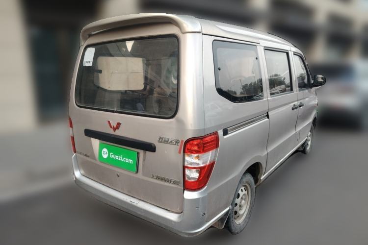 Used Wuling Zhiguang 2010 1.0L New Version Practical Short-Body L2Y Rear Right 45 Deg
