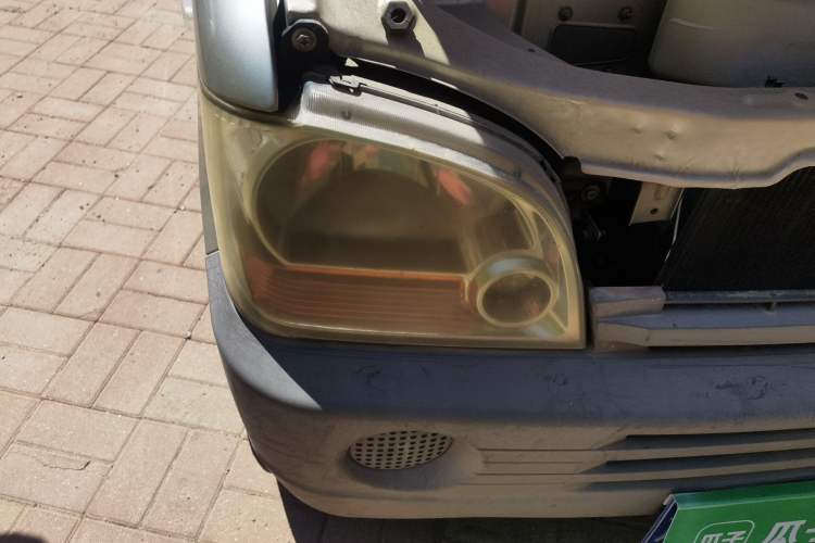 Used Wuling Zhiguang 2010 1.0L Liye Edition Right Front Headlight