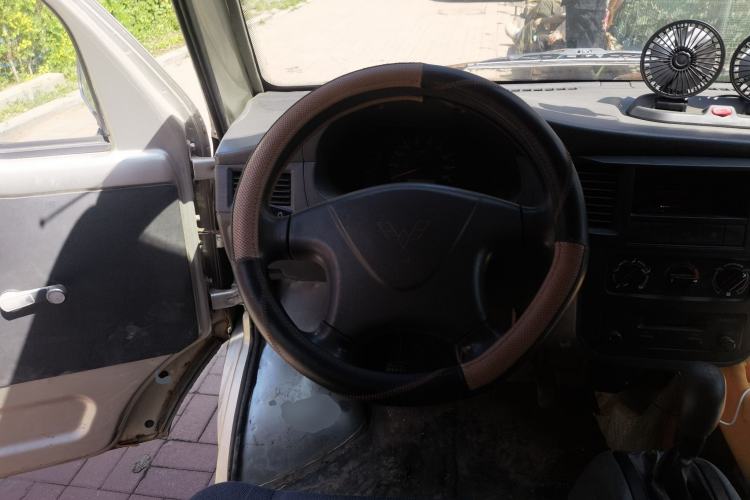 Used Wuling Zhiguang 2010 1.0L Liye Edition Steering Wheel