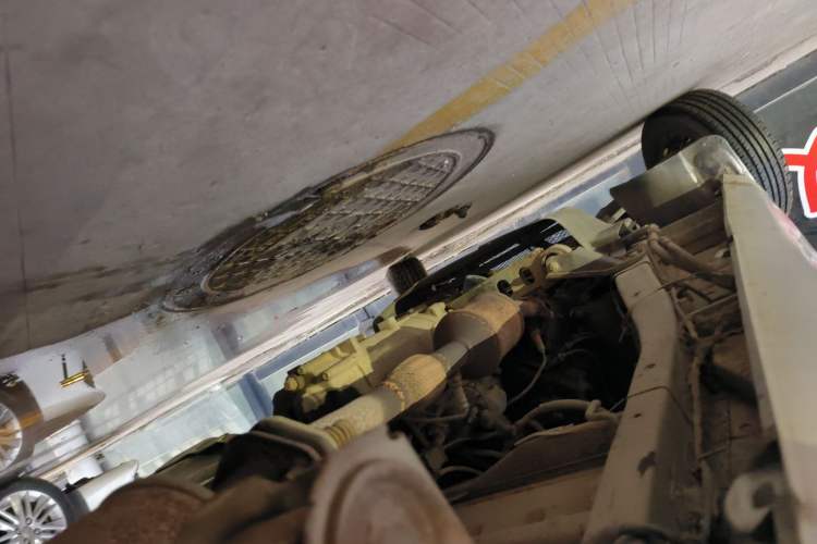 Used Wuling Zhiguang 2010 1.0L Liye Edition Chassis Rear Left