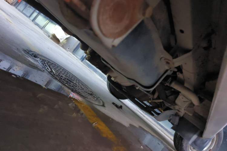 Used Wuling Zhiguang 2010 1.0L Liye Edition Chassis Rear Right