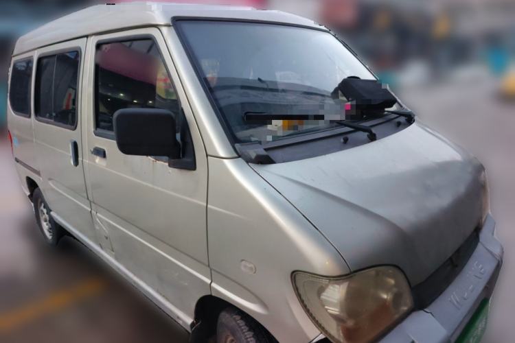 Used Wuling Zhiguang 2010 1.0L Liye Edition Front Right 45 Deg