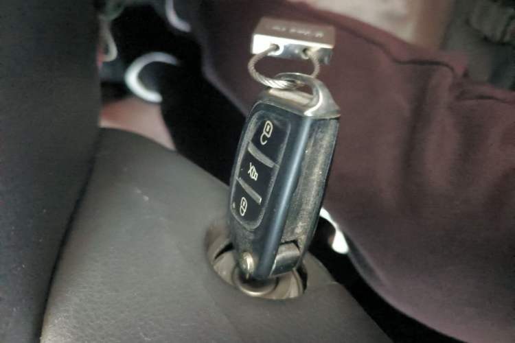 Used Wuling Zhiguang 2010 1.0L Liye Edition Vehicle Key