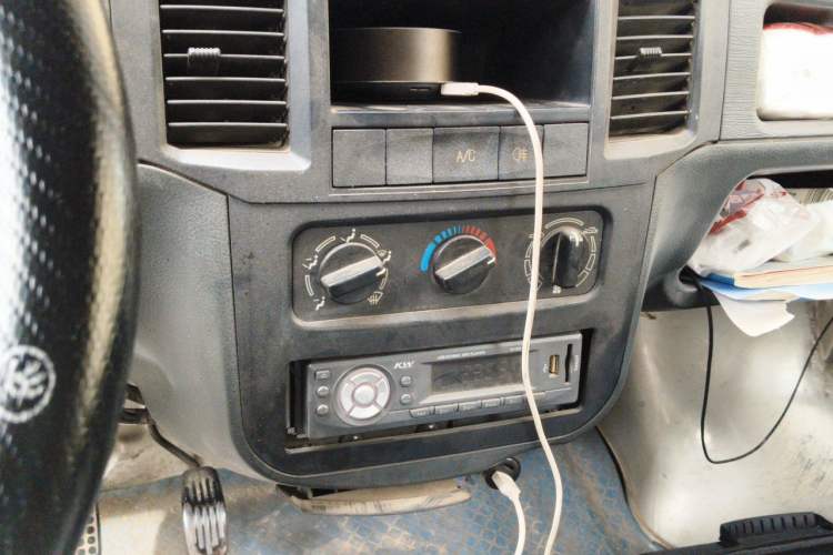 Used Wuling Zhiguang 2010 1.0L Liye Edition Audio And AC Panel