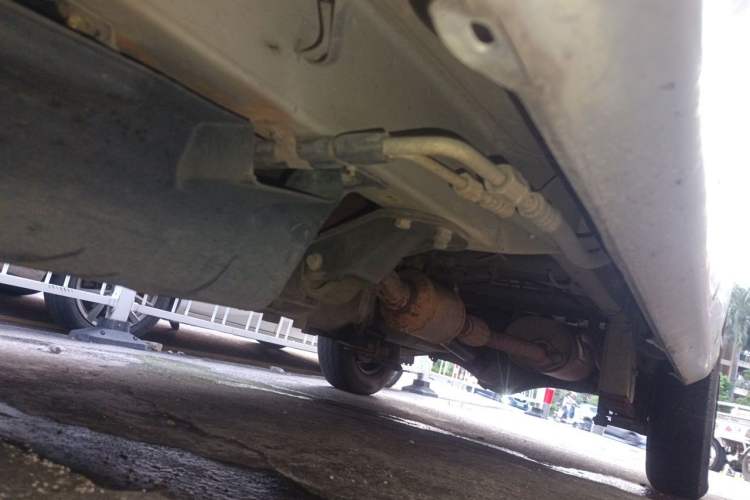 Used Wuling Zhiguang 2010 1.0L Liye Edition Chassis Front Left