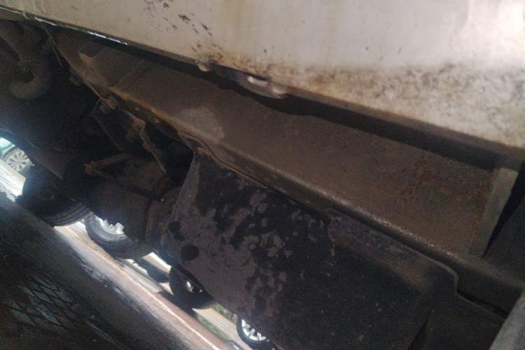 Used Wuling Zhiguang 2010 1.0L Liye Edition Chassis Front Right