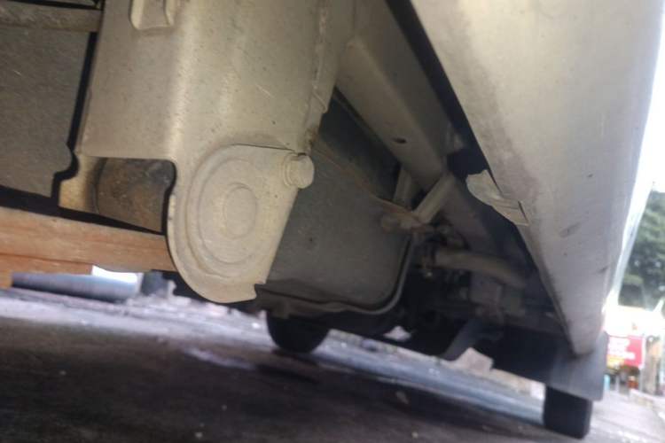 Used Wuling Zhiguang 2010 1.0L Liye Edition Chassis Rear Right