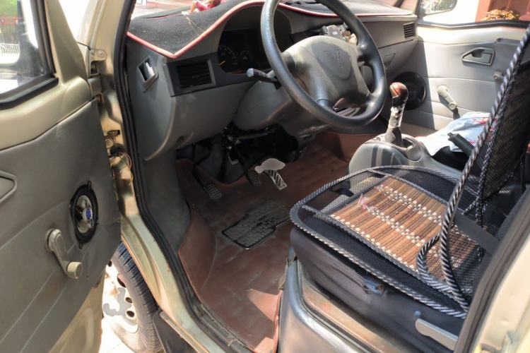 Used Wuling Zhiguang 2010 1.0L Base Version Driver Seat