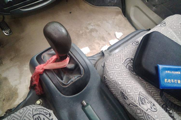 Used Wuling Zhiguang 2010 1.0L Liye Edition Gear Lever