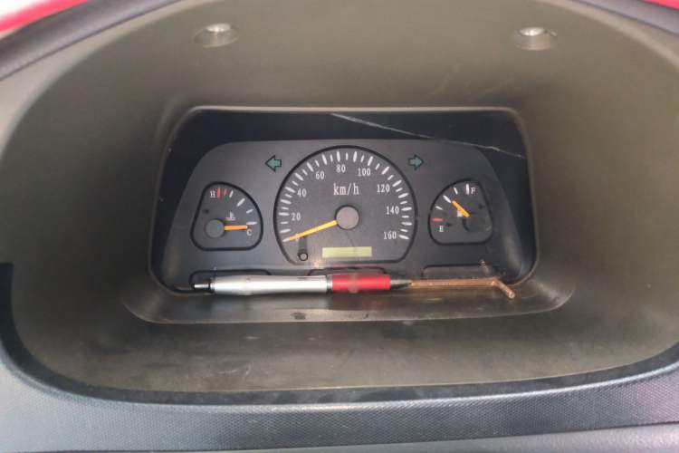 Used Wuling Zhiguang 2010 1.0L Base Version Instrument Cluster