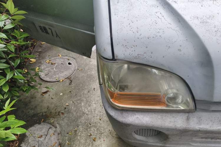 Used Wuling Zhiguang 2010 1.0L Base Version Right Front Headlight