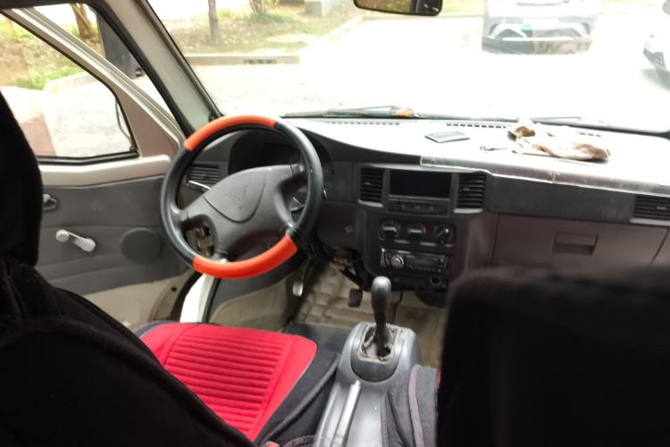 Used Wuling Zhiguang 2010 1.0L Base Version Center Console