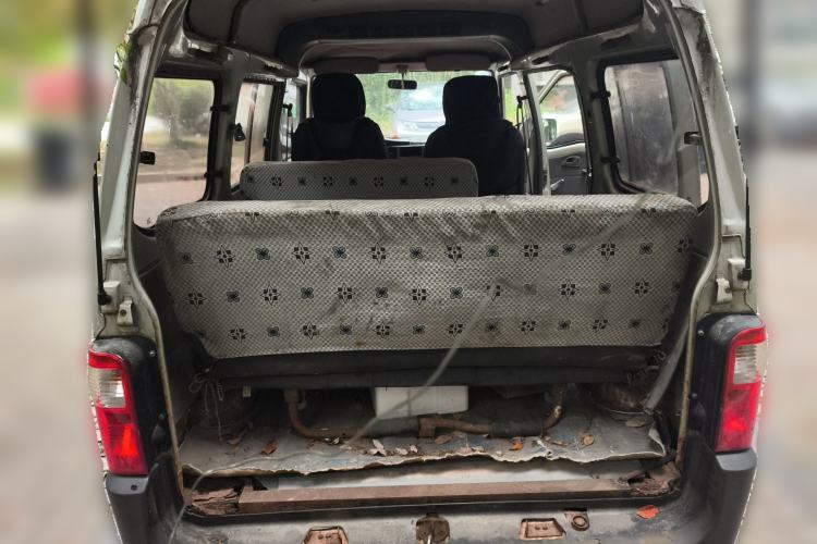Used Wuling Zhiguang 2010 1.0L Base Version Trunk