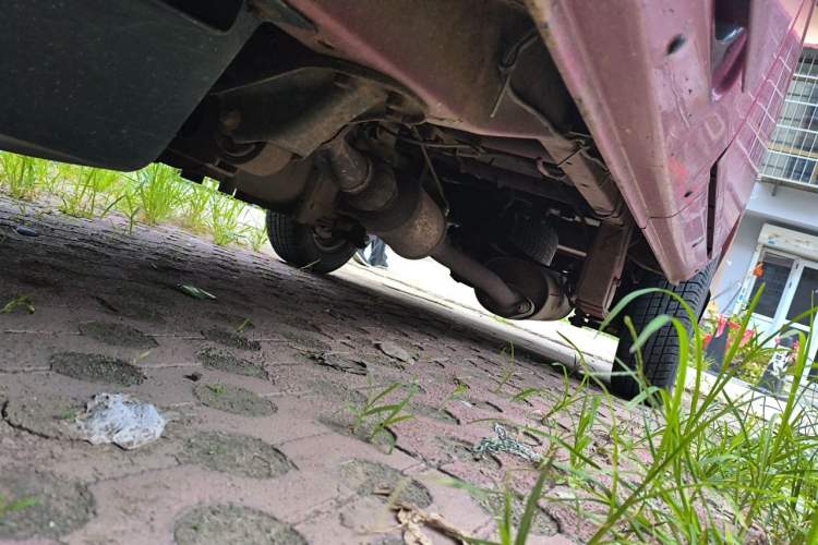 Used Wuling Zhiguang 2010 1.0L New Version Liye Style with Shorter Body Chassis Front Left