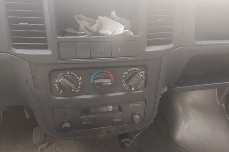 Used Wuling Zhiguang 2010 1.0L Liye Edition Audio And AC Panel