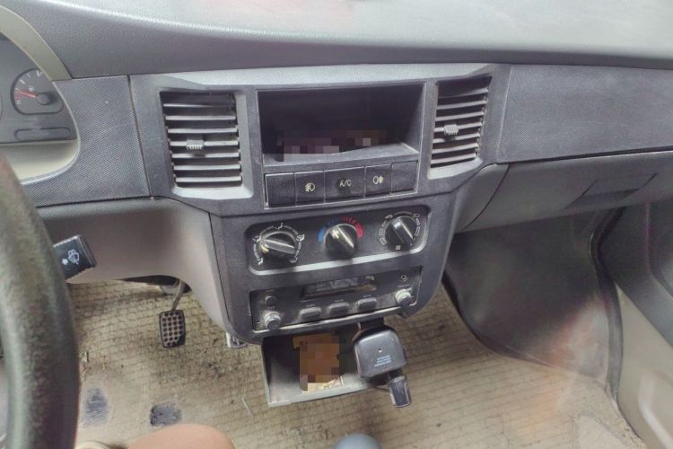 Used Wuling Zhiguang 2010 1.0L Base Version Audio And AC Panel