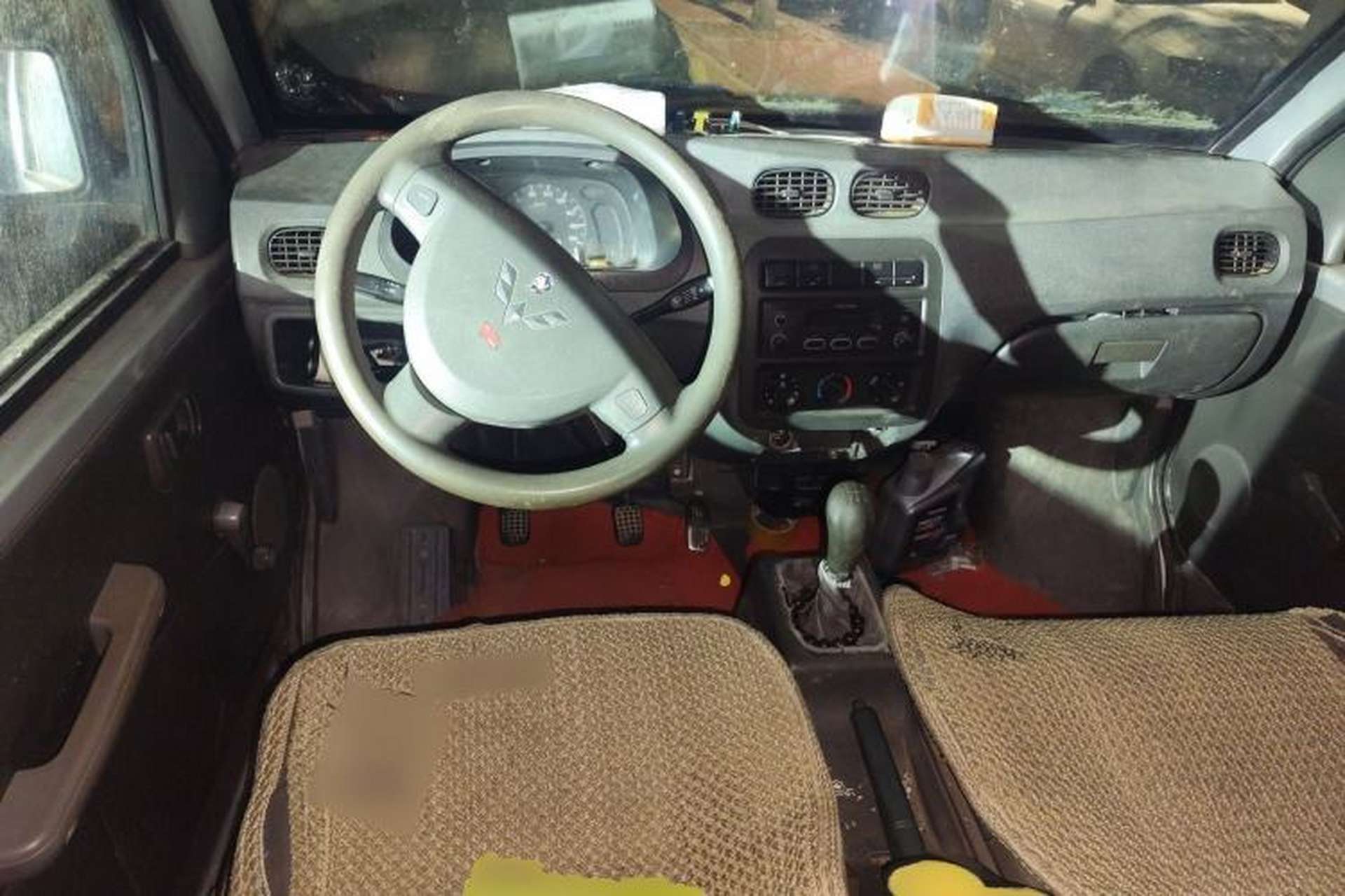Used Wuling Zhiguang 2010 1.0L Liye Edition Center Console