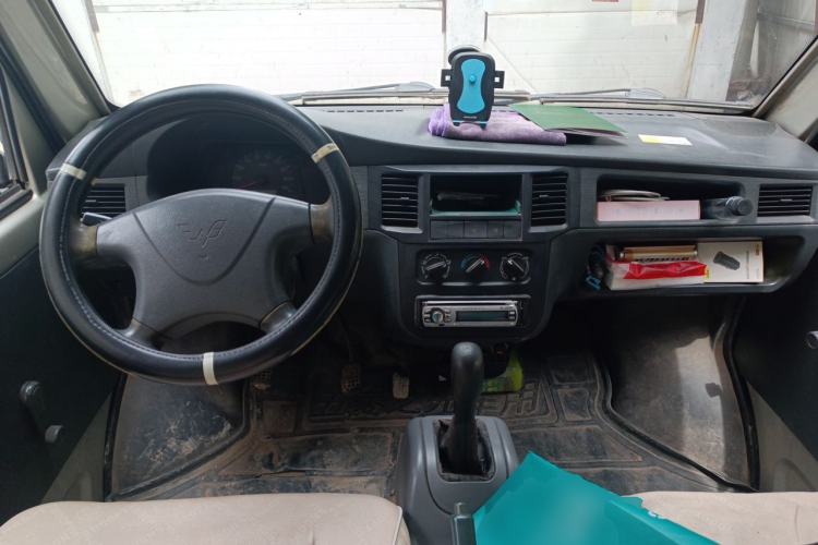 Used Wuling Zhiguang 2010 1.0L Base Version Center Console