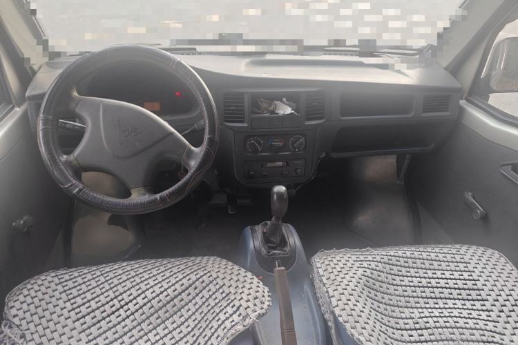 Used Wuling Zhiguang 2010 1.0L Liye Edition Center Console