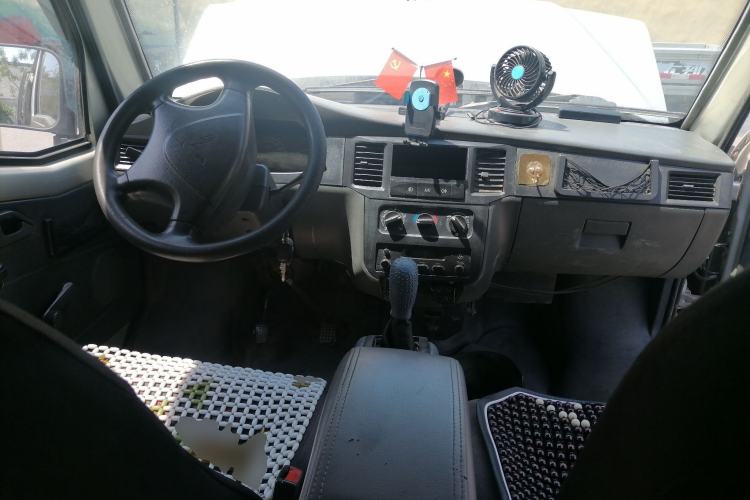 Used Wuling Zhiguang 2010 1.0L Liye Edition Center Console