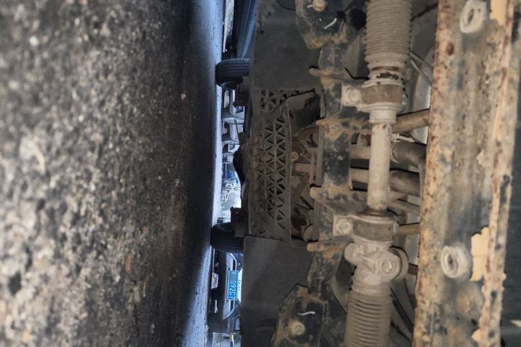 Used Wuling Zhiguang 2010 1.0L New Version Practical Short-Body L2Y Chassis Front