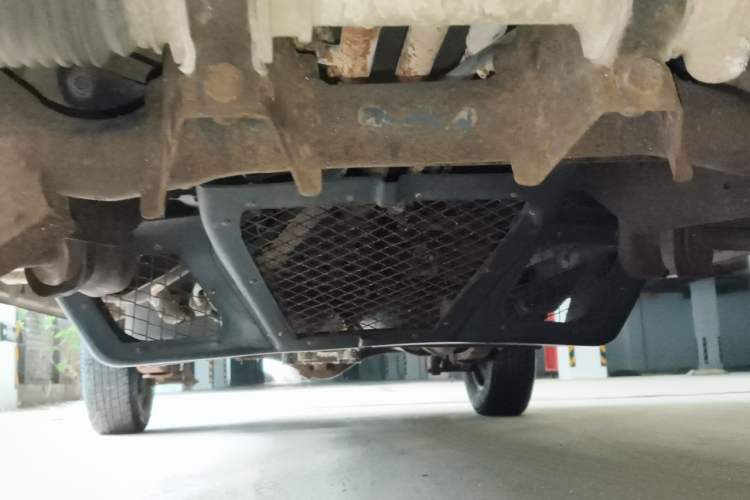 Used Wuling Zhiguang 2010 1.0L Liye Edition Chassis Front
