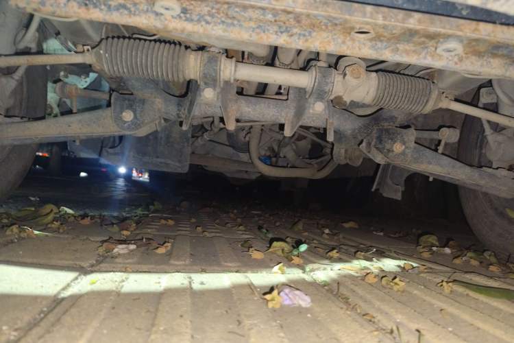 Used Wuling Zhiguang 2010 1.0L Liye Edition Chassis Front
