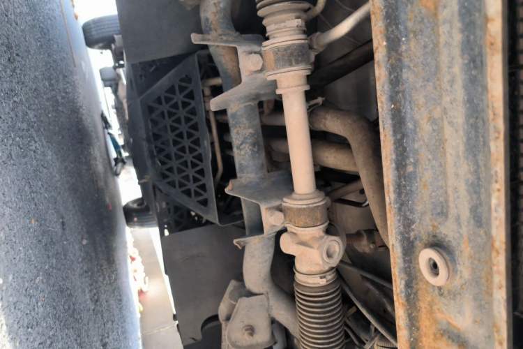 Used Wuling Zhiguang 2010 1.1L New Edition Practical Long-Body LXA Chassis Front