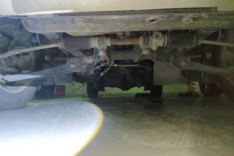 Used Wuling Zhiguang 2010 1.2L New Standard Version I Long Body LAQ Chassis Front