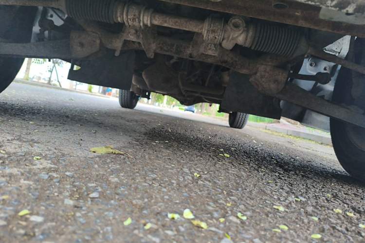 Used Wuling Zhiguang 2010 1.0L New Version Practical Short-Body L2Y Chassis Front