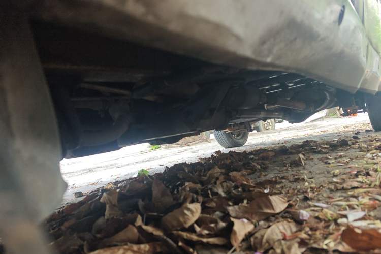 Used Wuling Zhiguang 2010 1.2L New Edition Practical Long-Body LAQ Chassis Front Left