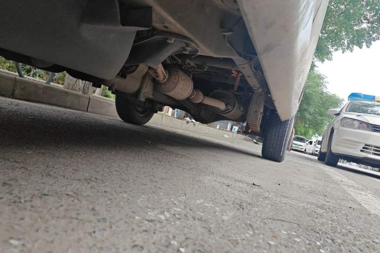 Used Wuling Zhiguang 2010 1.0L Liye Edition Chassis Front Left