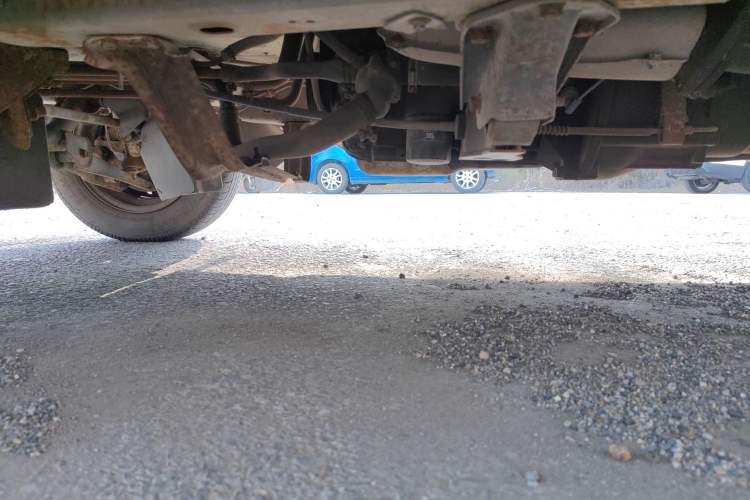 Used Wuling Zhiguang 2010 1.0L New Version Practical Edition with Short Body Chassis Front Left