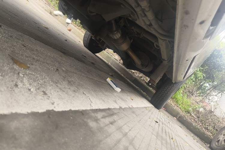 Used Wuling Zhiguang 2010 1.0L Liye Edition Chassis Front Left
