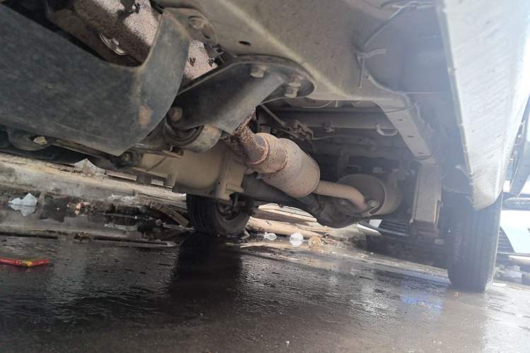 Used Wuling Zhiguang 2010 1.0L Base Version Chassis Front Left