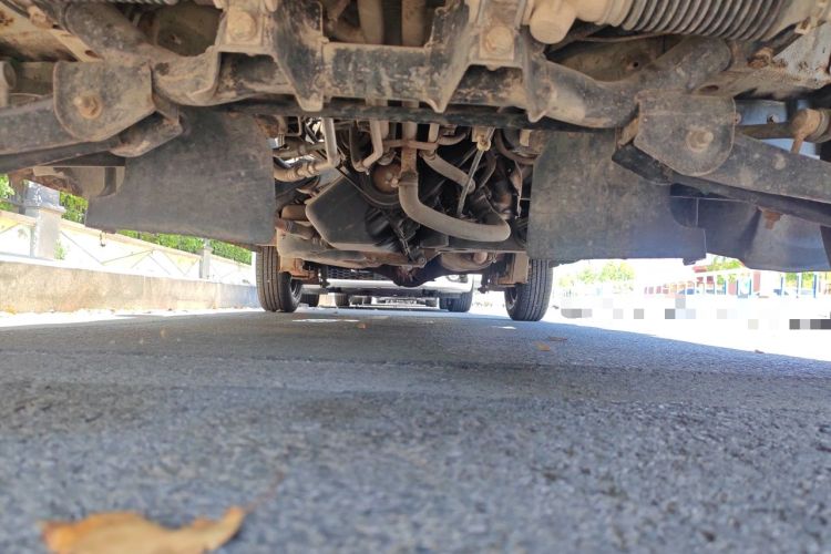Used Wuling Zhiguang 2010 1.0L New Version Practical Short-Body L2Y Chassis Front