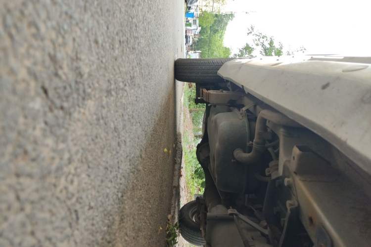 Used Wuling Zhiguang 2010 1.0L Base Version Chassis Front Right