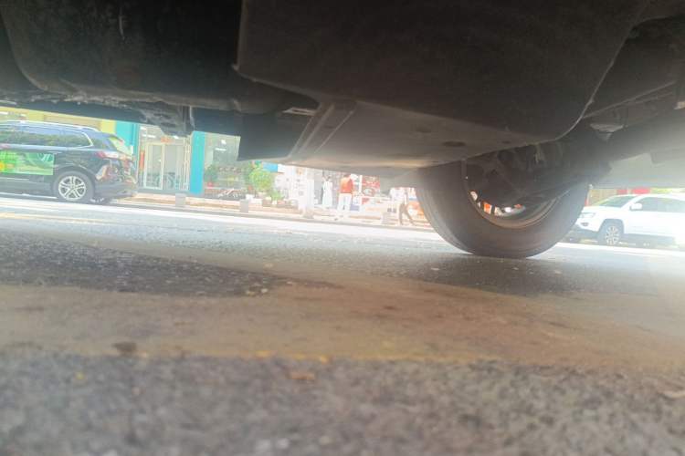 Used Wuling Zhiguang 2010 1.0L Liye Edition Chassis Front Right