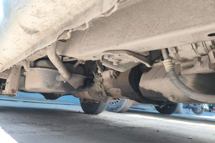 Used Wuling Zhiguang 2010 1.0L New Version Practical Short-Body L2Y Chassis Front Right